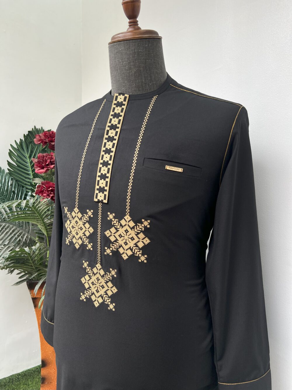 Black embroidered kaftan /Native wear