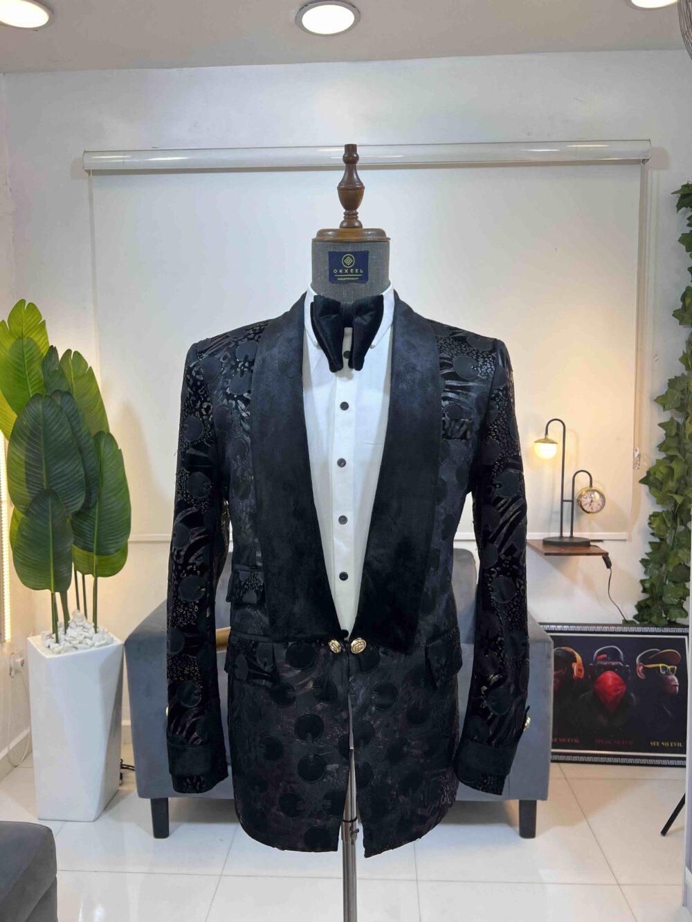 Animal-skin jacquard tuxedo suit