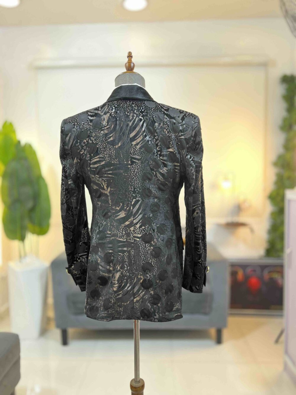 Animal-skin jacquard tuxedo suit