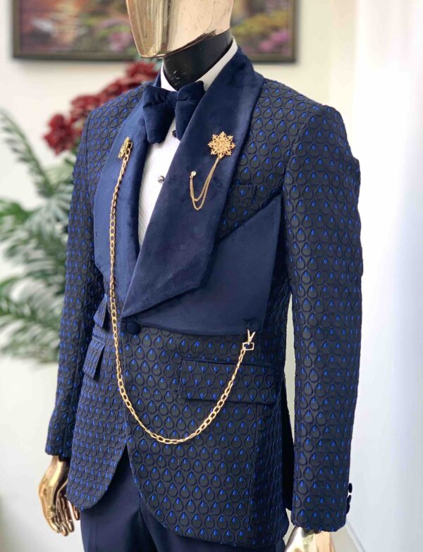 Blue pear shape dotted jacquard shawl lapel tuxedo suit.