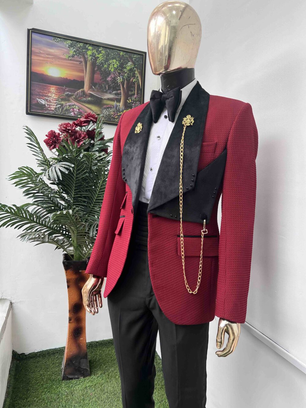 Square patterned Burgundy jacquard shawl lapel tuxedo suit