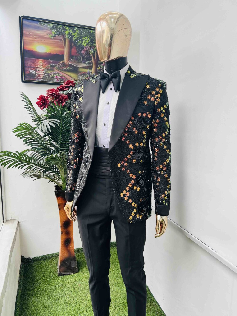 Black-gold sequence jacquard tuxedo suit